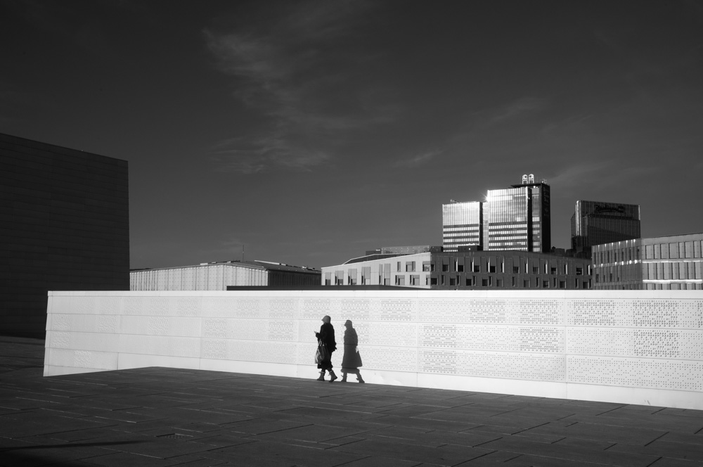  Almost in sync with her shadow - Oslo Opera House - roof 